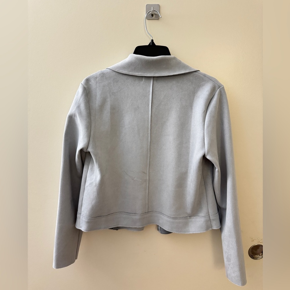 Grey Jacket - Picture 2 of 3